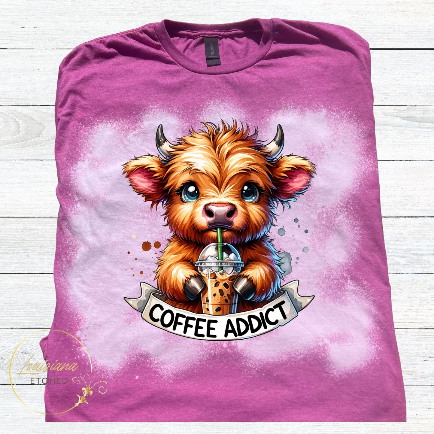 Highland Cow Coffee Addict Iced Coffee Humorous Funny Bleached Short Sleeve T-Shirt